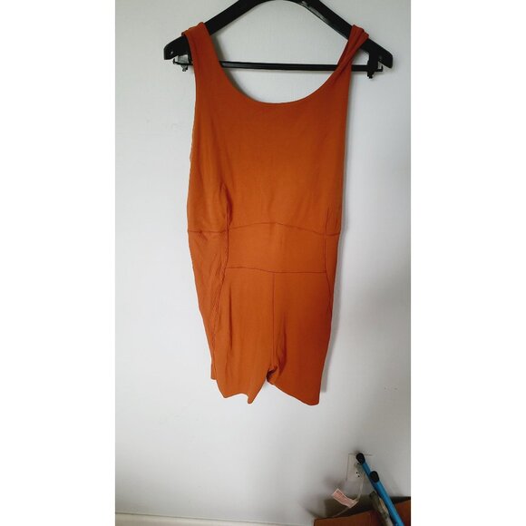 Nike‎ Women's Dri-Fit 5" Luxe Jumpsuit - Size 2XL - Picture 6 of 8